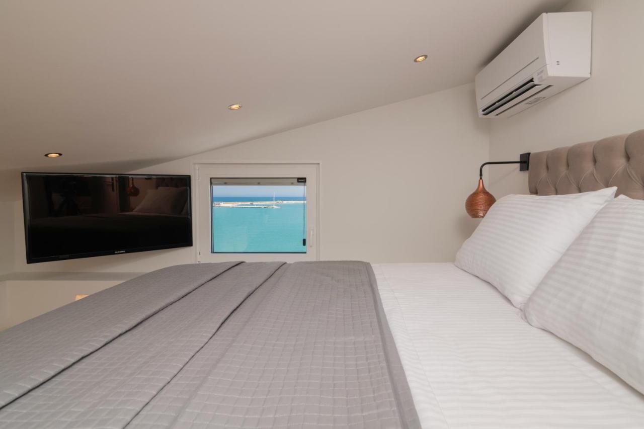 Minimal Loft With Sea View Over Zakynthos Harbor! Εξωτερικό φωτογραφία