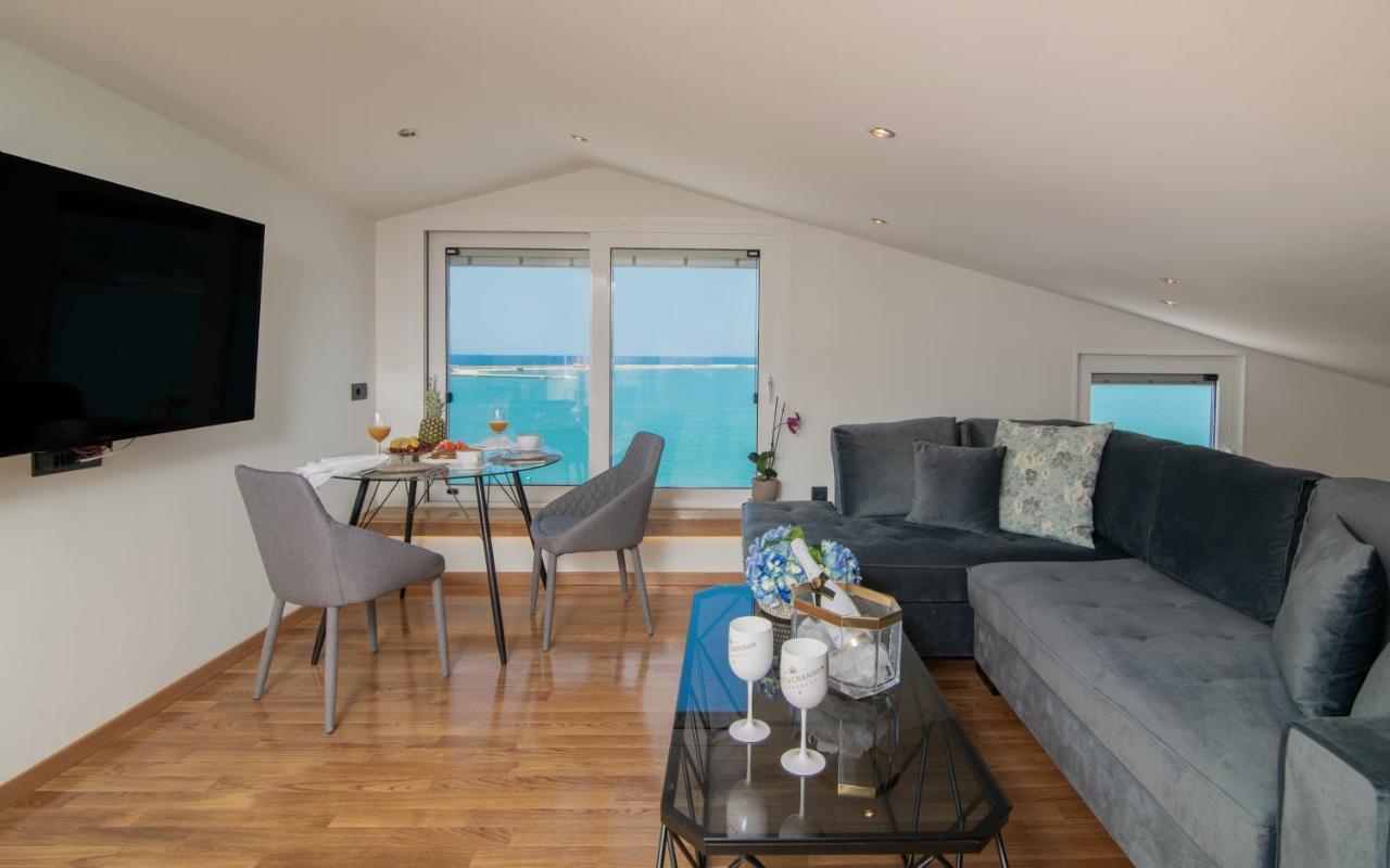 Minimal Loft With Sea View Over Zakynthos Harbor! Εξωτερικό φωτογραφία